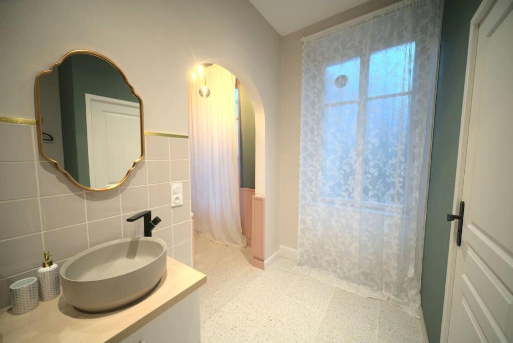 Royal Room Jacuzzi Haut De Gamme Centre Ville Mulhouse Esterno foto
